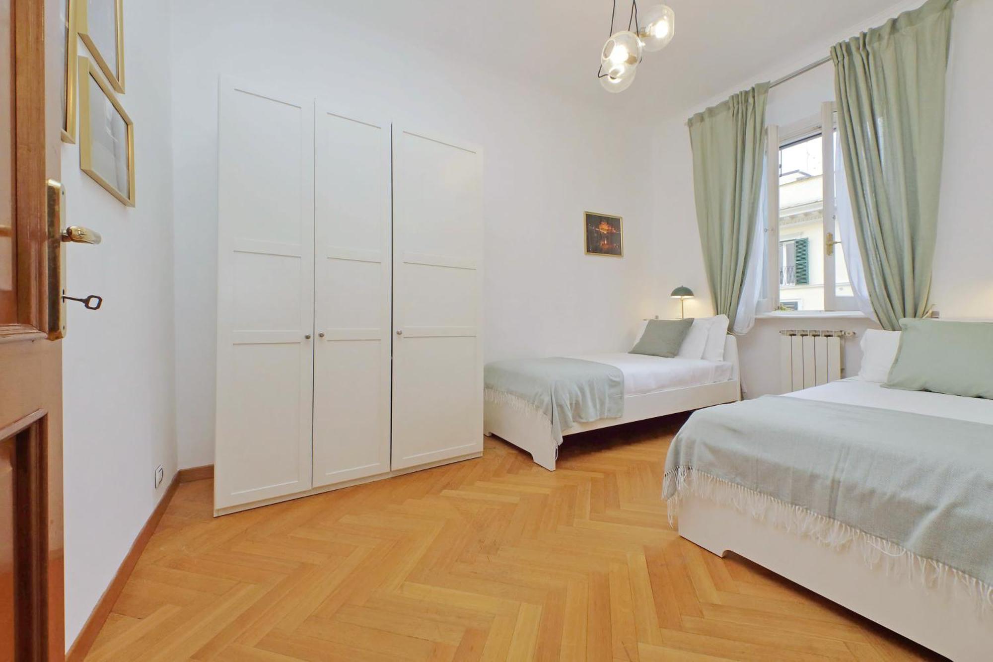 Ych-Comfortable 2 Bedrooms Flat Near Colosseum Rome Luaran gambar