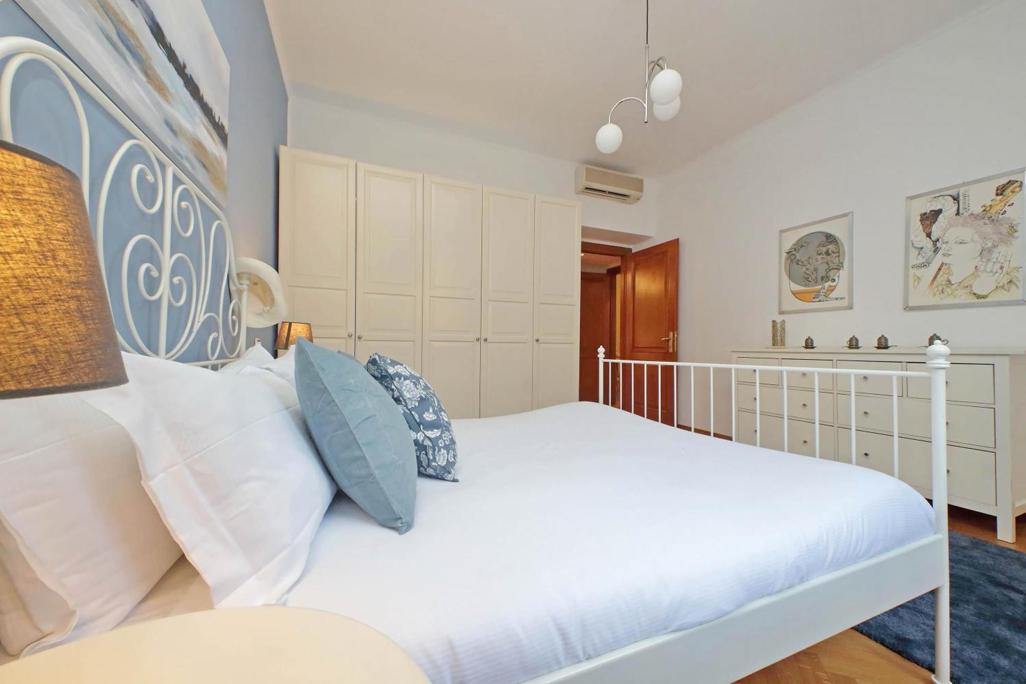 Ych-Comfortable 2 Bedrooms Flat Near Colosseum Rome Luaran gambar